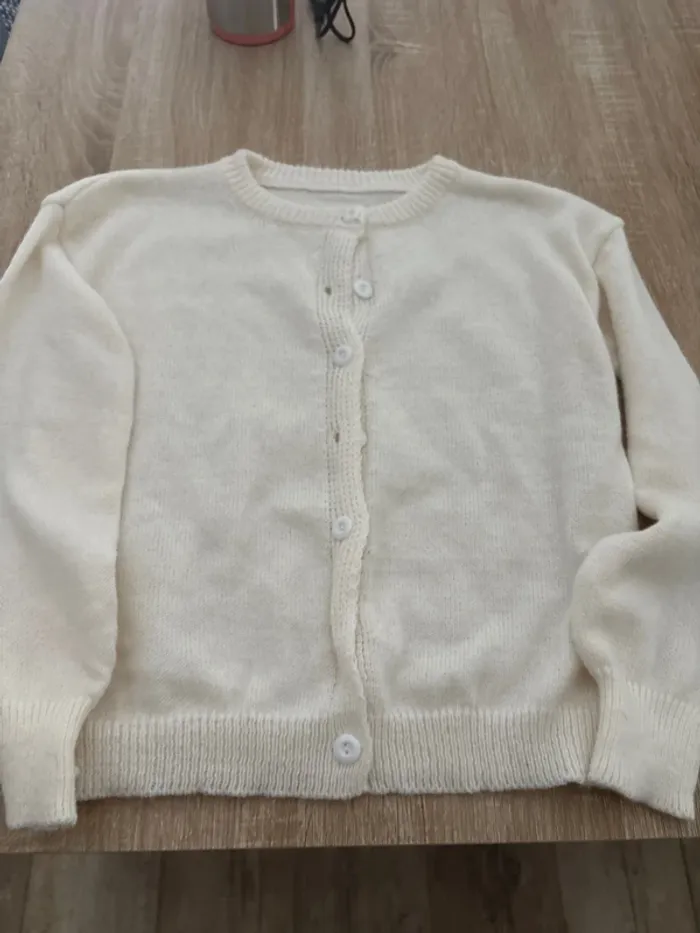 Gilet neuf crème 14 ans shein - photo numéro 2