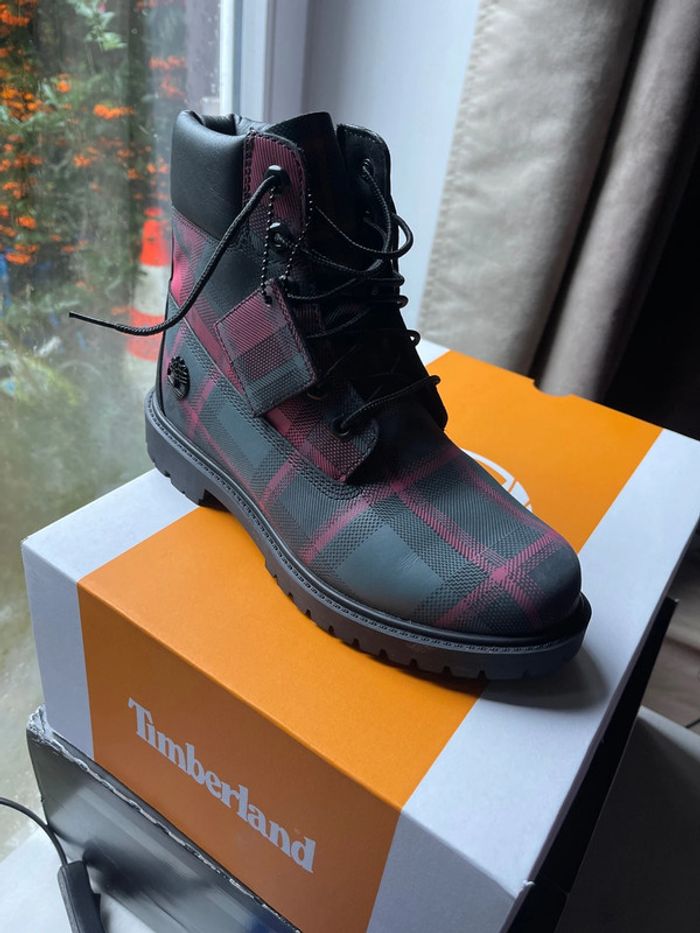 Superbe bottines Timberland neuves pointure 38.5 - photo numéro 6