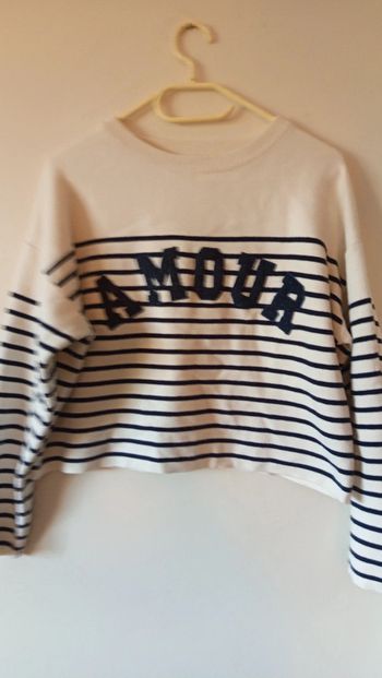 Pull court Lili et lala