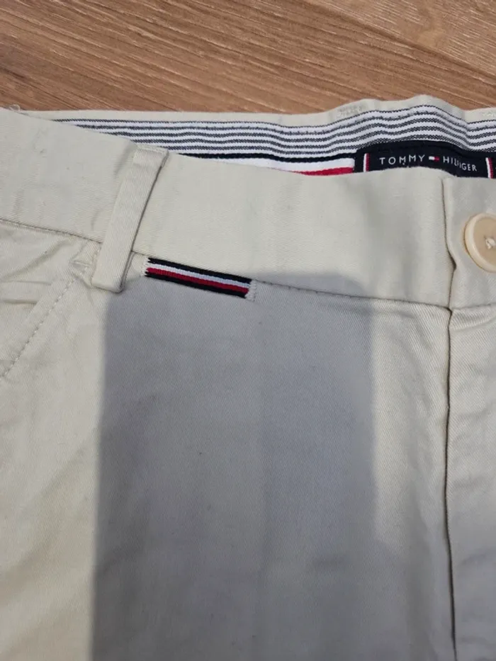 Bermuda Tommy Hilfiger taille 12 ans - photo numéro 2