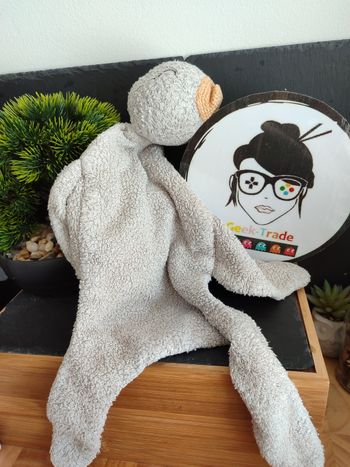 doudou oíe Lucie beige gris laine au fil de mes mains plat éponge Créatrice Plat