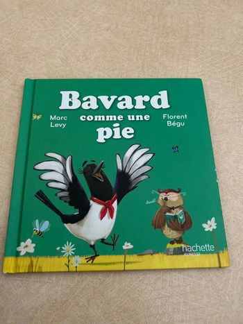 Livre bavard comme une pie