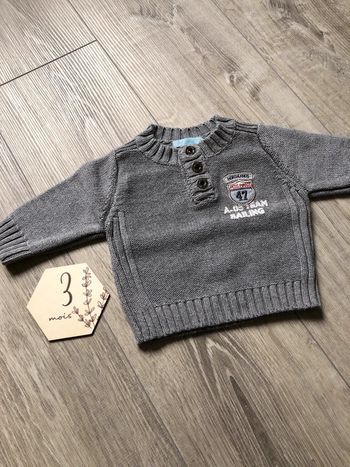 Pull Gémo 3 mois