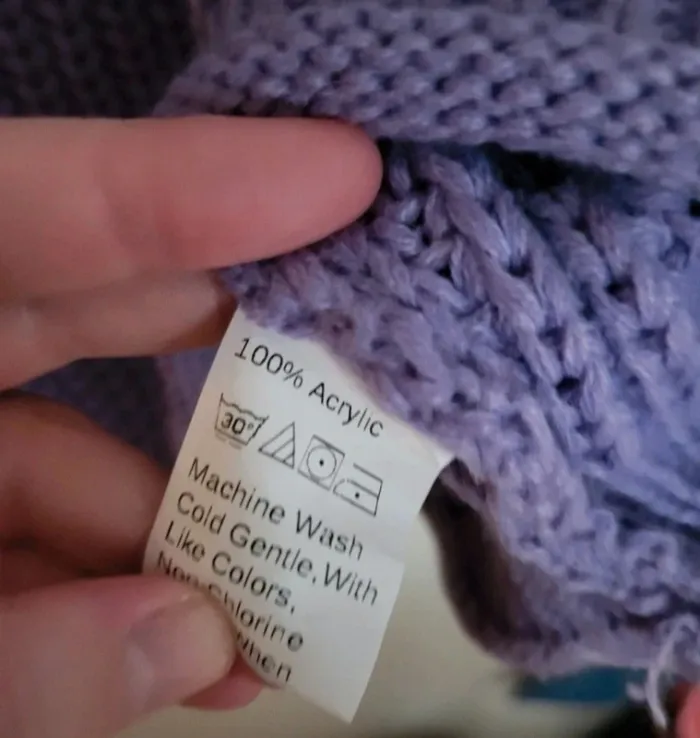 Pull en mailles mauve - photo numéro 5