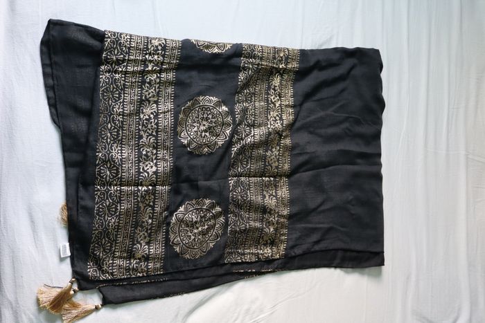 Foulard noir