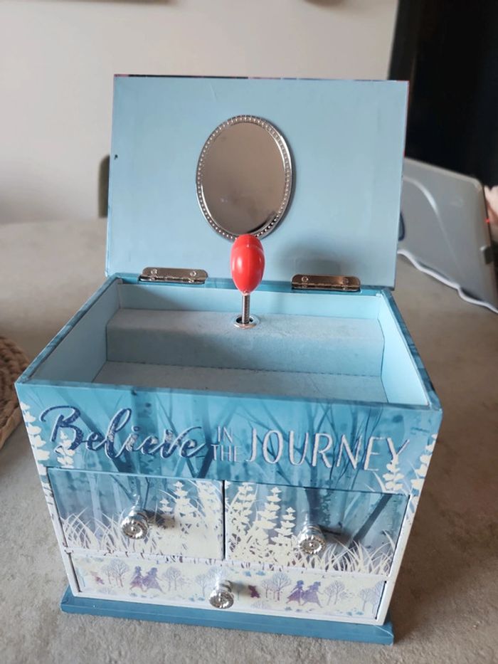 Boîte à bijoux reine des neiges - photo numéro 3