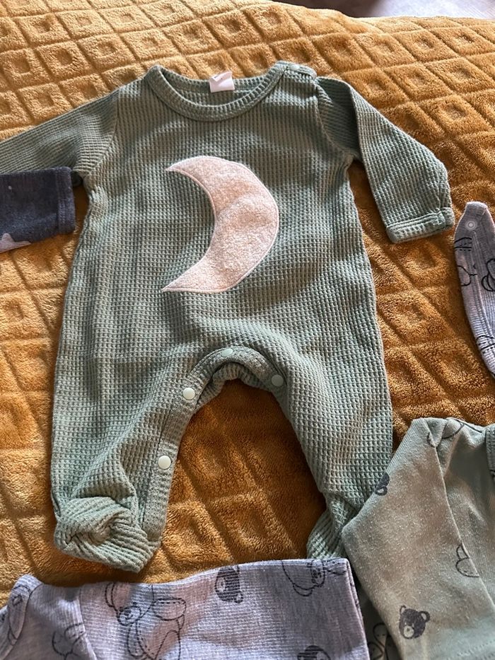 Lots ensemble bébé - photo numéro 3