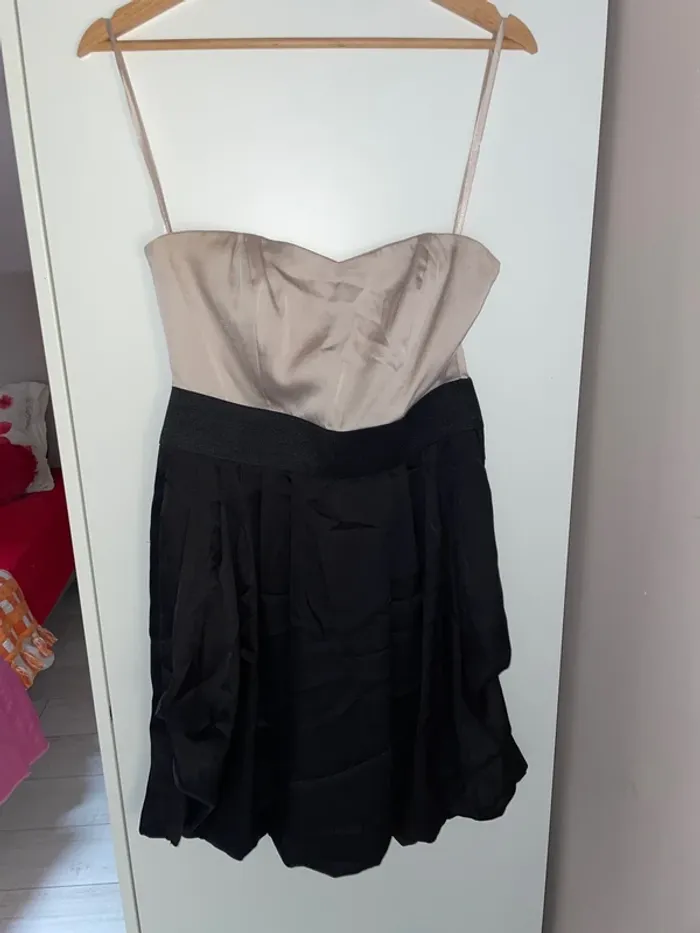 Robe rose et noire H&M 38