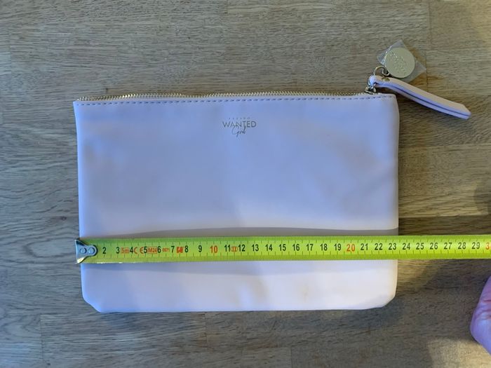 Pochette rose - photo numéro 3