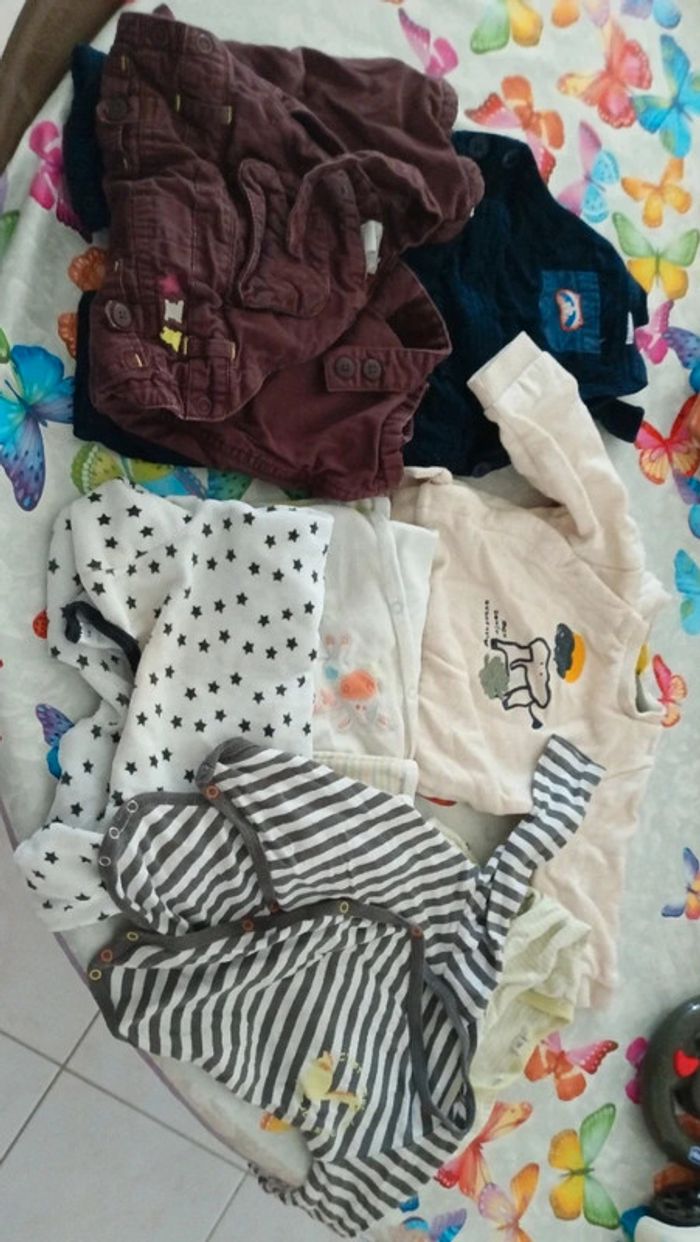 Lot de 7 articles automne hiver 9 mois garçon