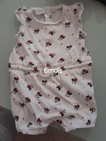 Barboteuse/ grenouillère Minnie 6mois