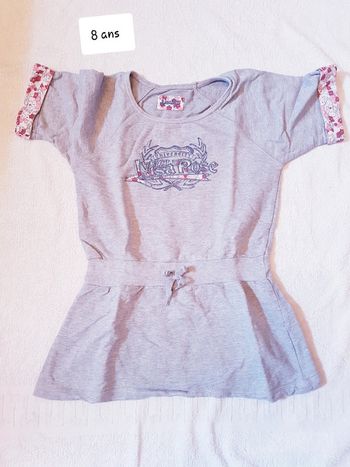 Sweat lisa rose 8 ans