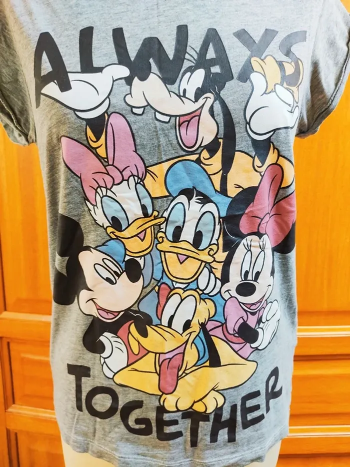 T-shirt imprimé femme Disney gris TBE - photo numéro 3