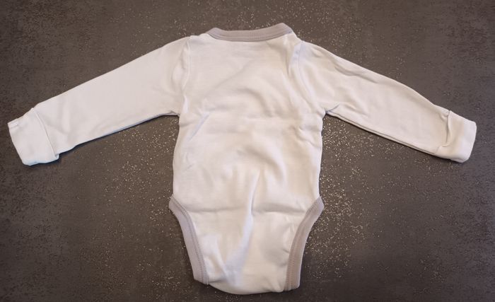 Body 1 mois - photo numéro 2