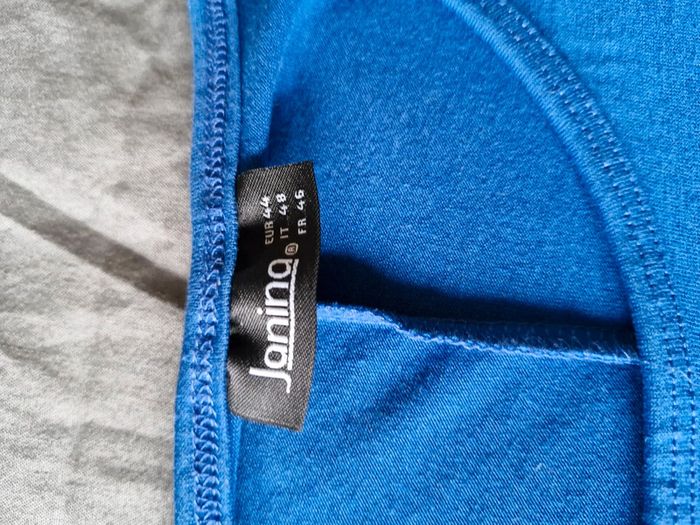 Haut bleu - photo numéro 2