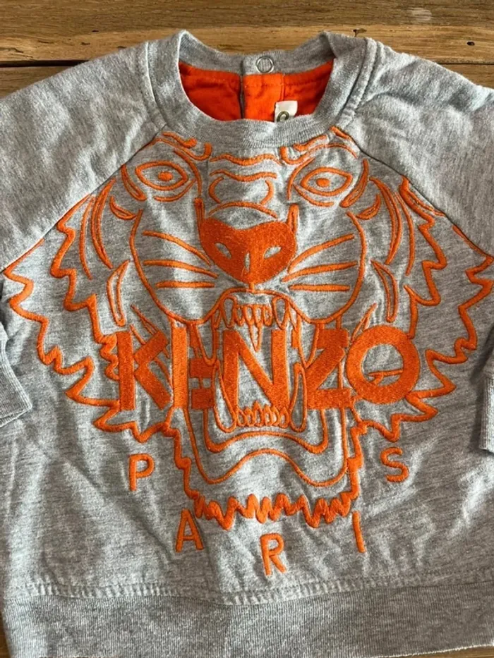 Pull Kenzo gris et orange - photo numéro 2