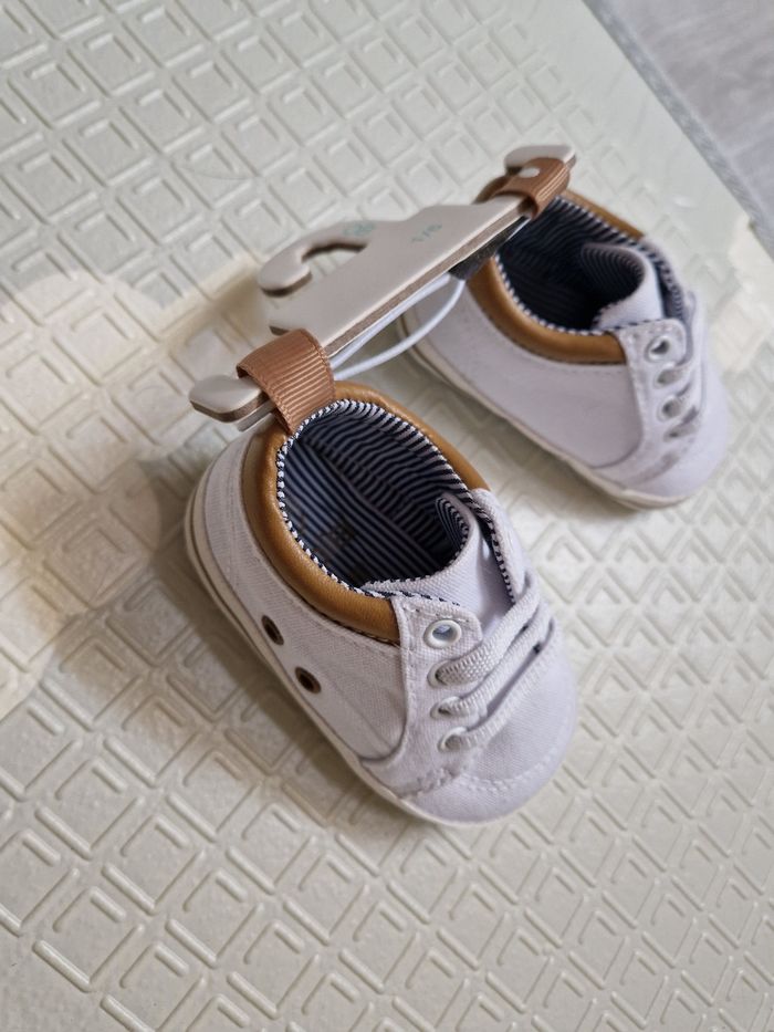 Chaussures bébé - photo numéro 3