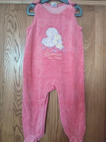 Pyjama taille 24 mois