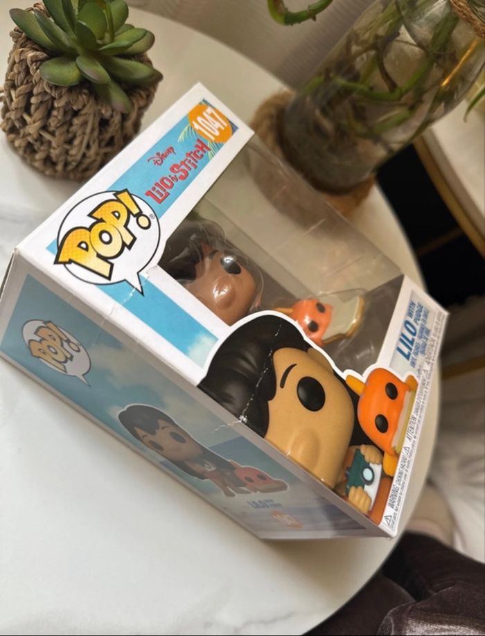 Disney - Figurine Funko Pop 1047 Disney Lilo and Stitch Lilo with Pudge - photo numéro 5