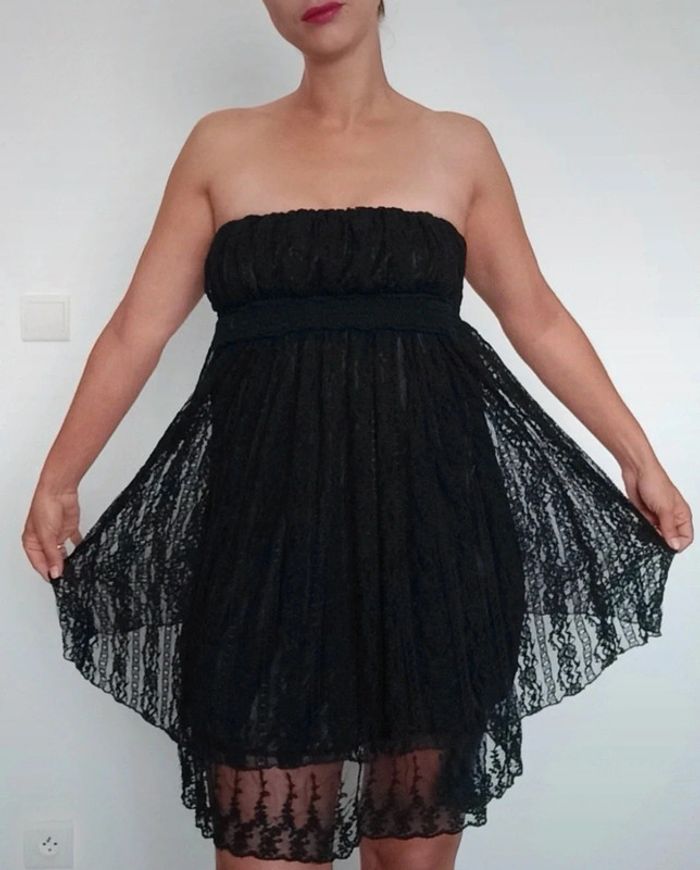 Petite robe noire bustier crochet taille 38 - photo numéro 3