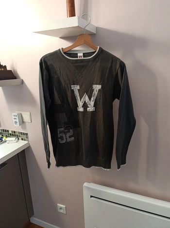 Magnifique Sweat C&A 14 ans