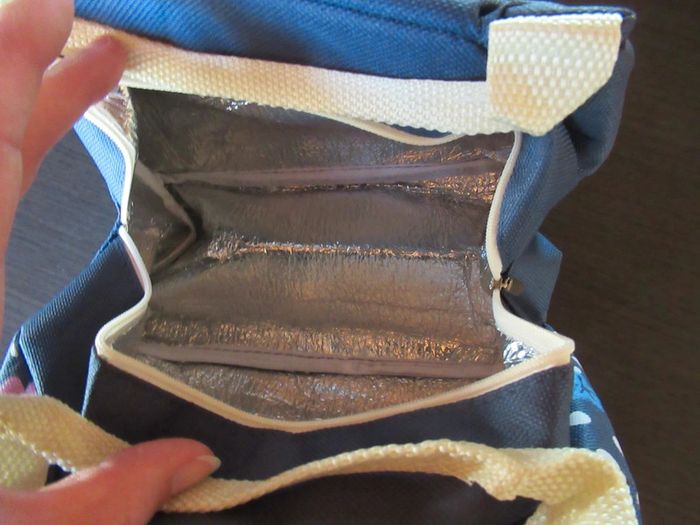Sac isotherme (glacière, lunch box) Stitch neuf - photo numéro 2