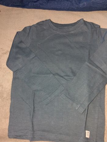Tee shirt
