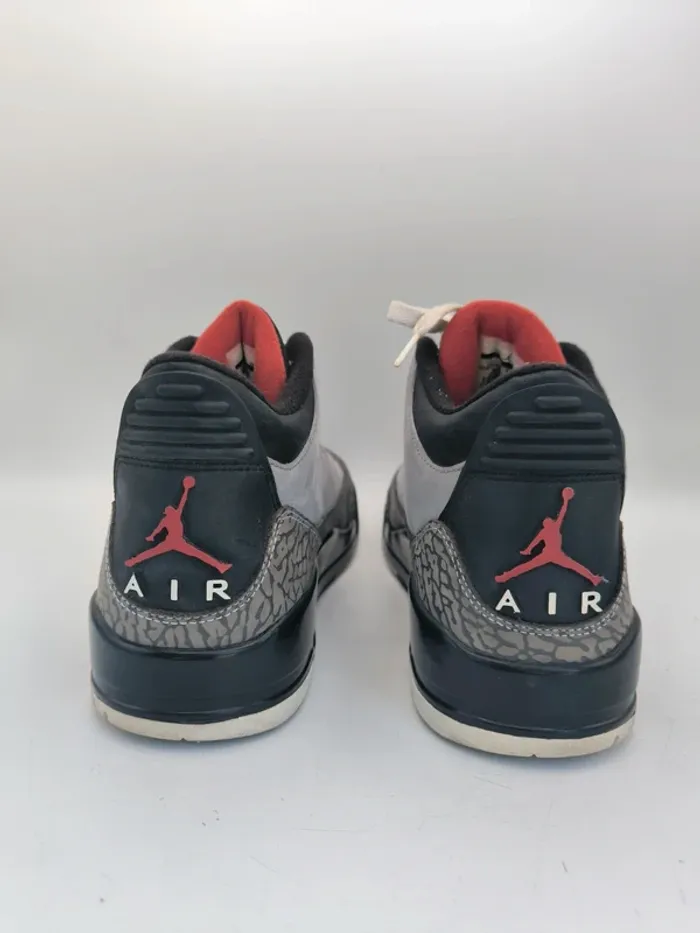 Baskets homme Air Jordan 3 Retro stealth Taille 44 - photo numéro 7