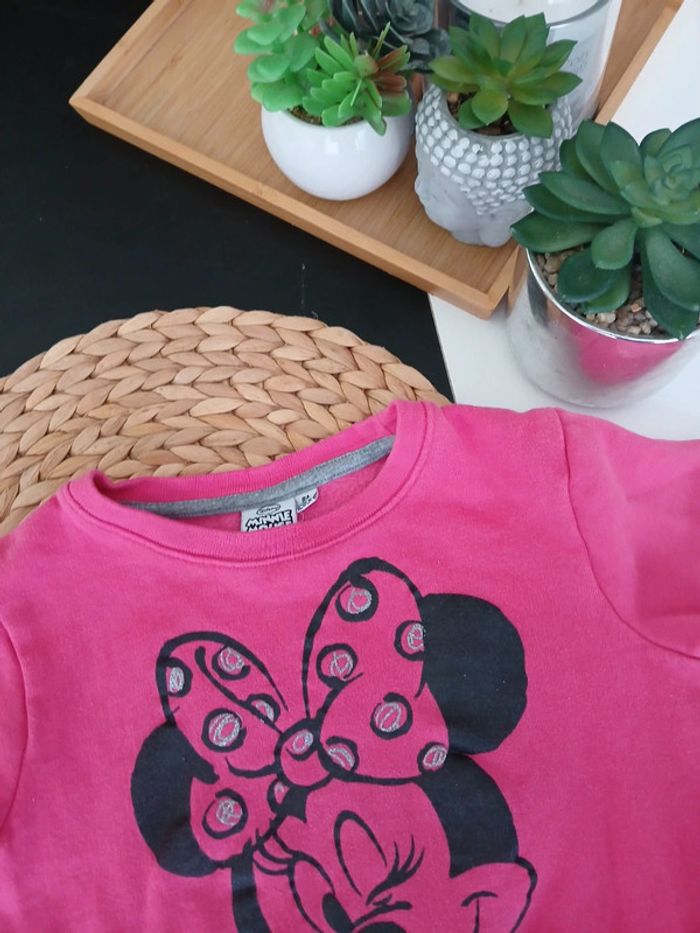 Pull hivers disney Taille 8 ans🌿💝 - photo numéro 4