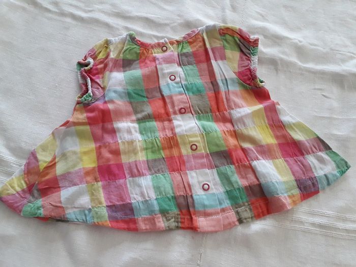 Petit haut tout leger - photo numéro 2