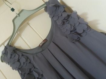 jolie robe grise  😍