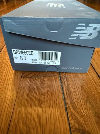 New Balance 550