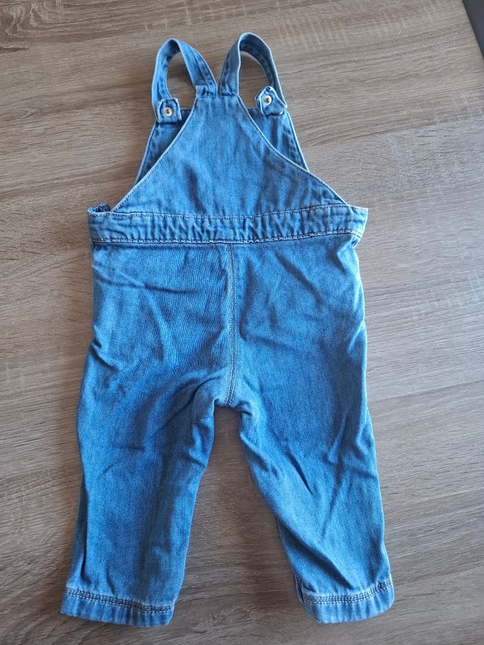 Jolie salopette/pantalon fille taille12mois. Très bon état. Marque tape à l'œil - photo numéro 5