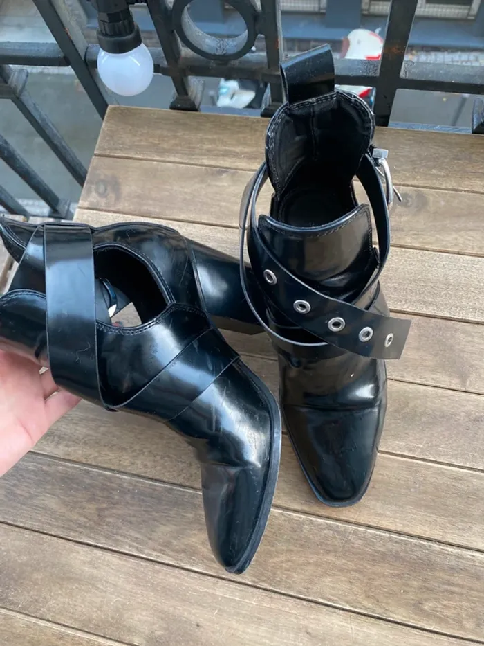 Bottines cuir Zara - photo numéro 3