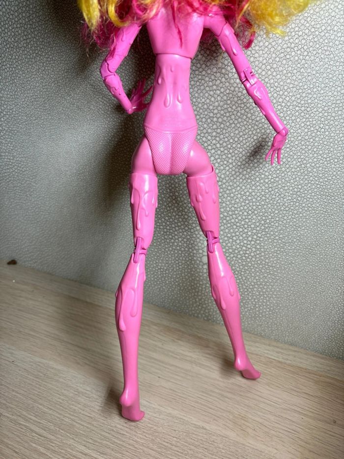 Monster high gooliope géante - photo numéro 3