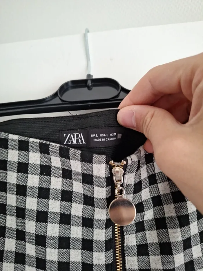 Pantalon Zara à carreaux 🔥 - photo numéro 3