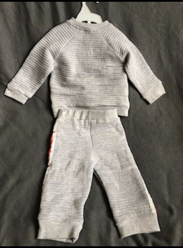 Ensemble molletonné 6 mois - photo numéro 2