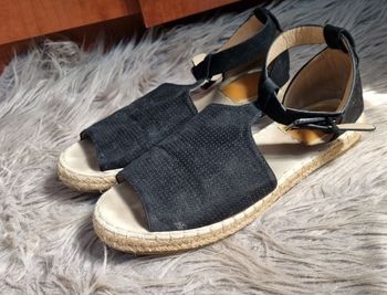 Sandale noir pointure 40