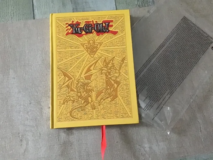 NEUF YU GI OH Carnet millénium