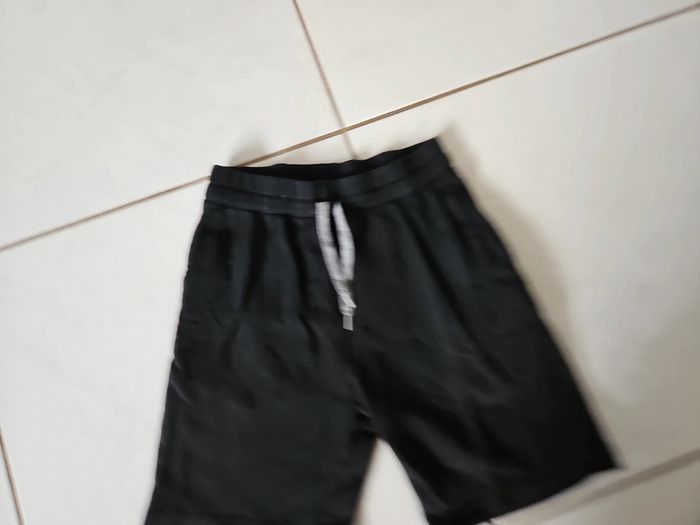 Short garçon 10 ans kiabi chla4 - photo numéro 3