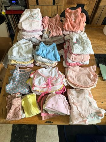 Lot vêtements bébé fille 1 mois 