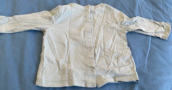 Haut manches longues avec fermeture à l’arrière - photo numéro 2