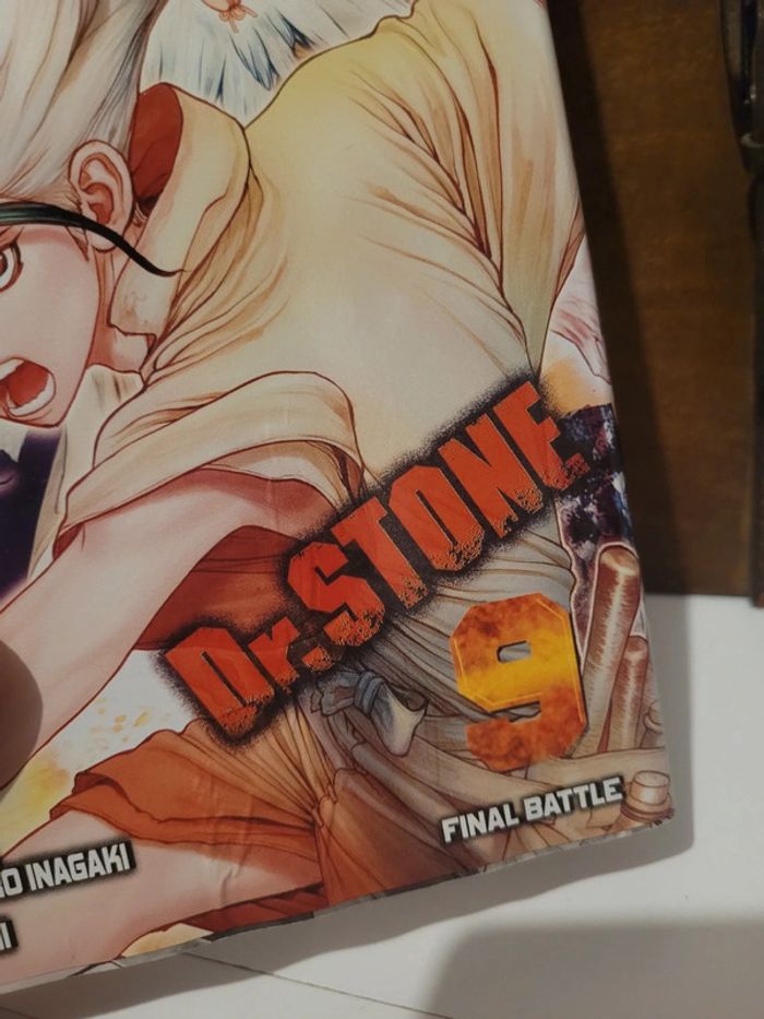 Manga Dr Stone tome 9 édition collector brillant premier tirage - photo numéro 2