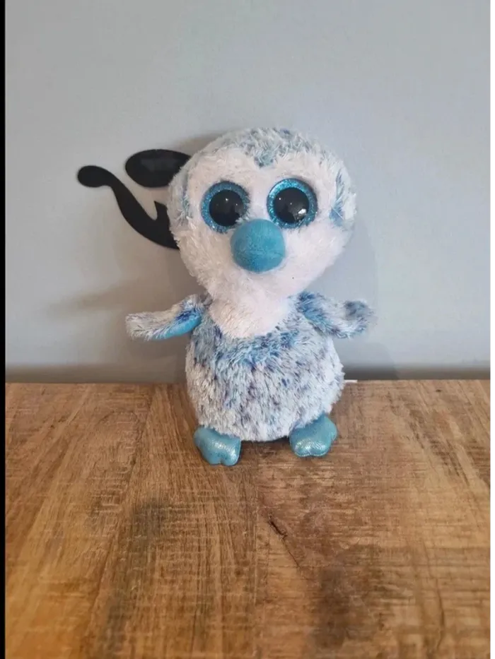 Peluche ty le pingouin