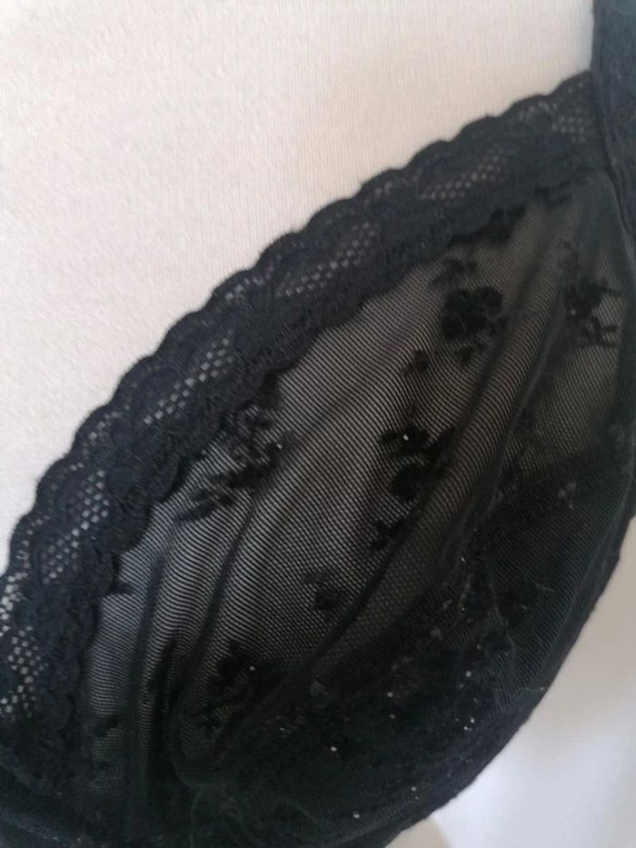 🖤 Soutien gorge résille Etam 🖤 - photo numéro 3