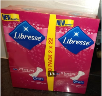 Lot de 2 paquets Libresse extra long 22 pièces Neufs