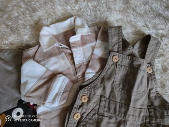 Salopette 6 mois et t-shirts