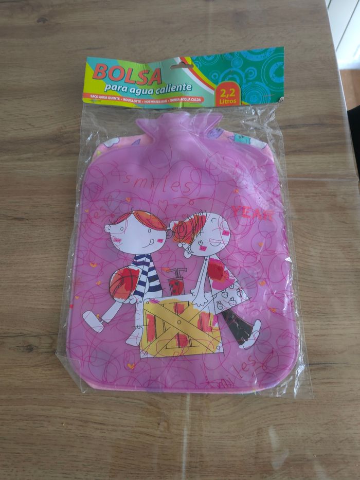 Bouillotte 2.2 litres neuve idéal cadeau de Noël