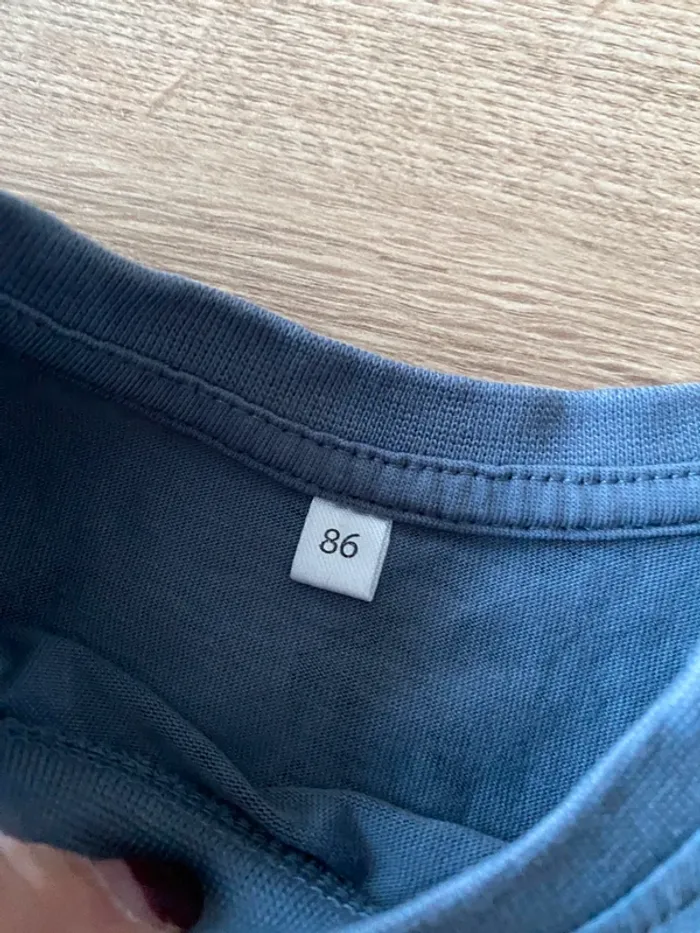 T-shirt manches courtes - 24 mois - photo numéro 2