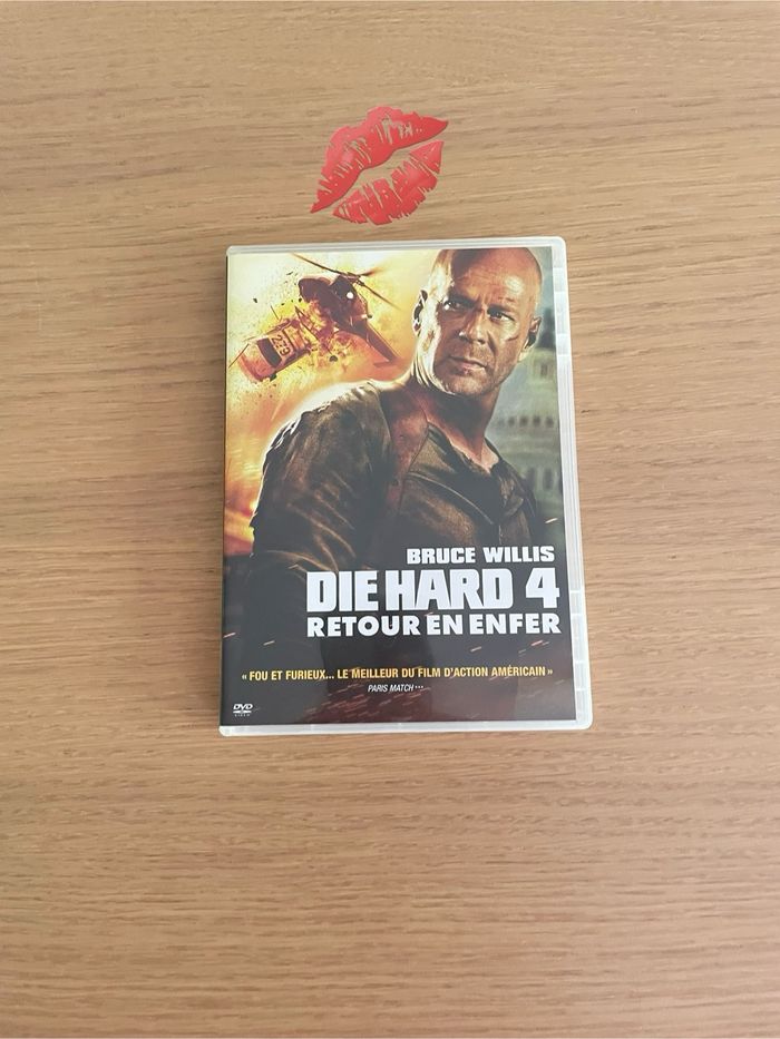 🌟 DIE HARD 4